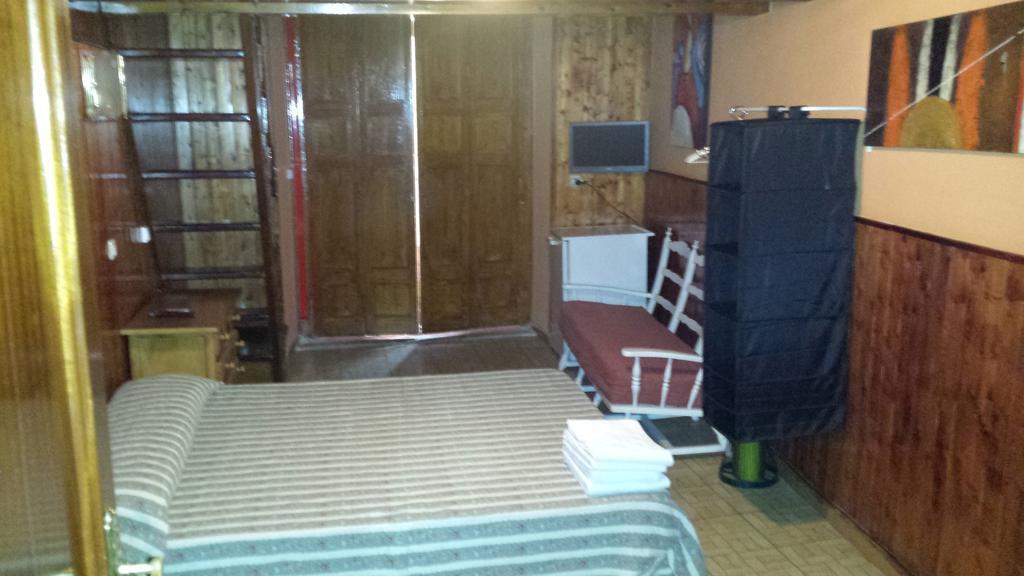 Hostal Rico Madrid Bagian luar foto